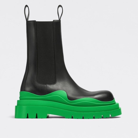 BOTTEGA VENETA Authentic boots